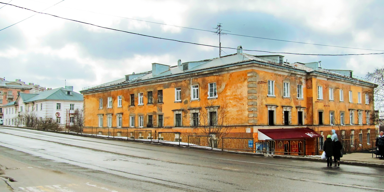 Мурманск, Улица Папанина, 34