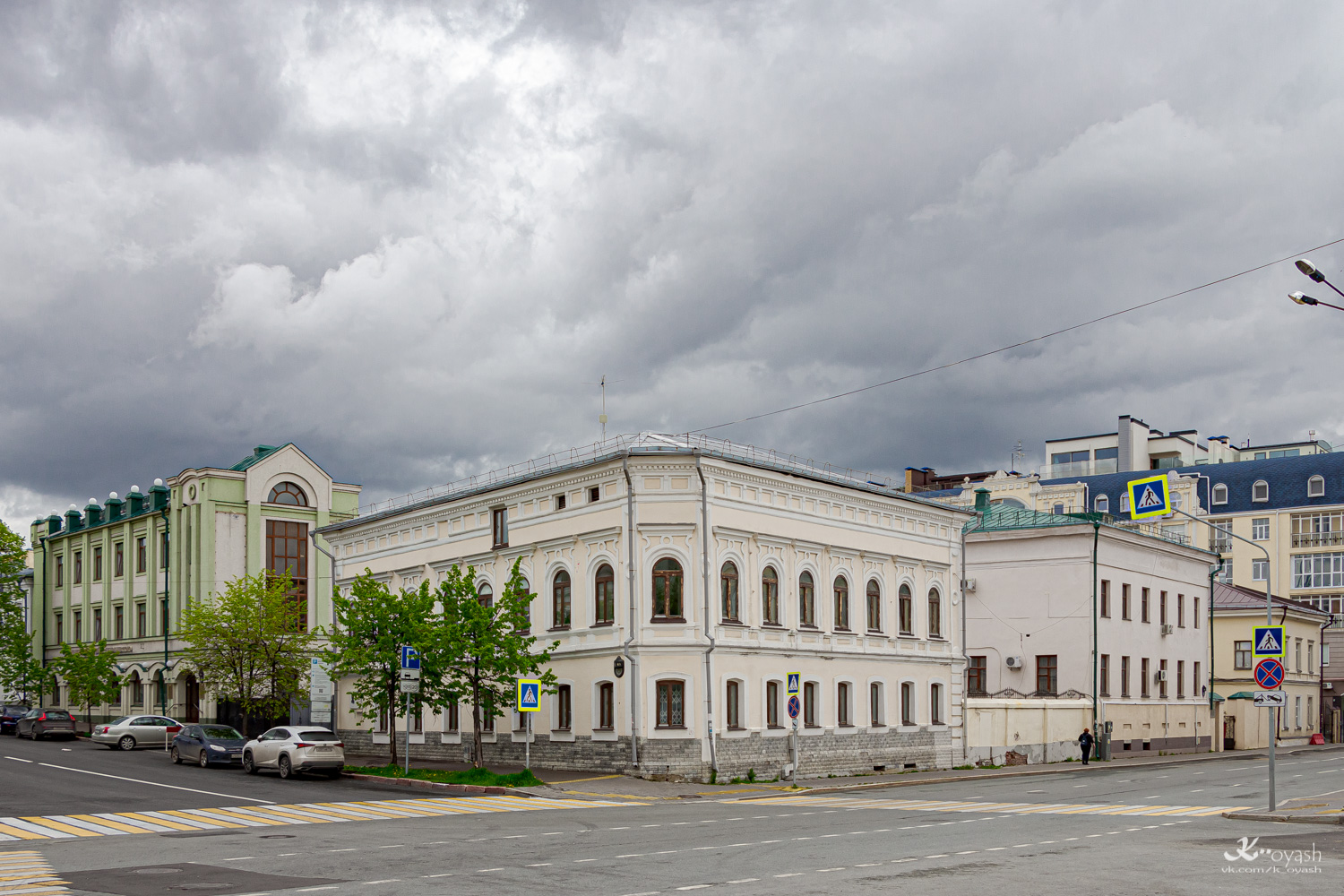 Kasan, Улица Миславского, 8А; Улица Миславского, 8 / Улица Дзержинского, 1; Улица Дзержинского, 3; Улица Дзержинского, 3А