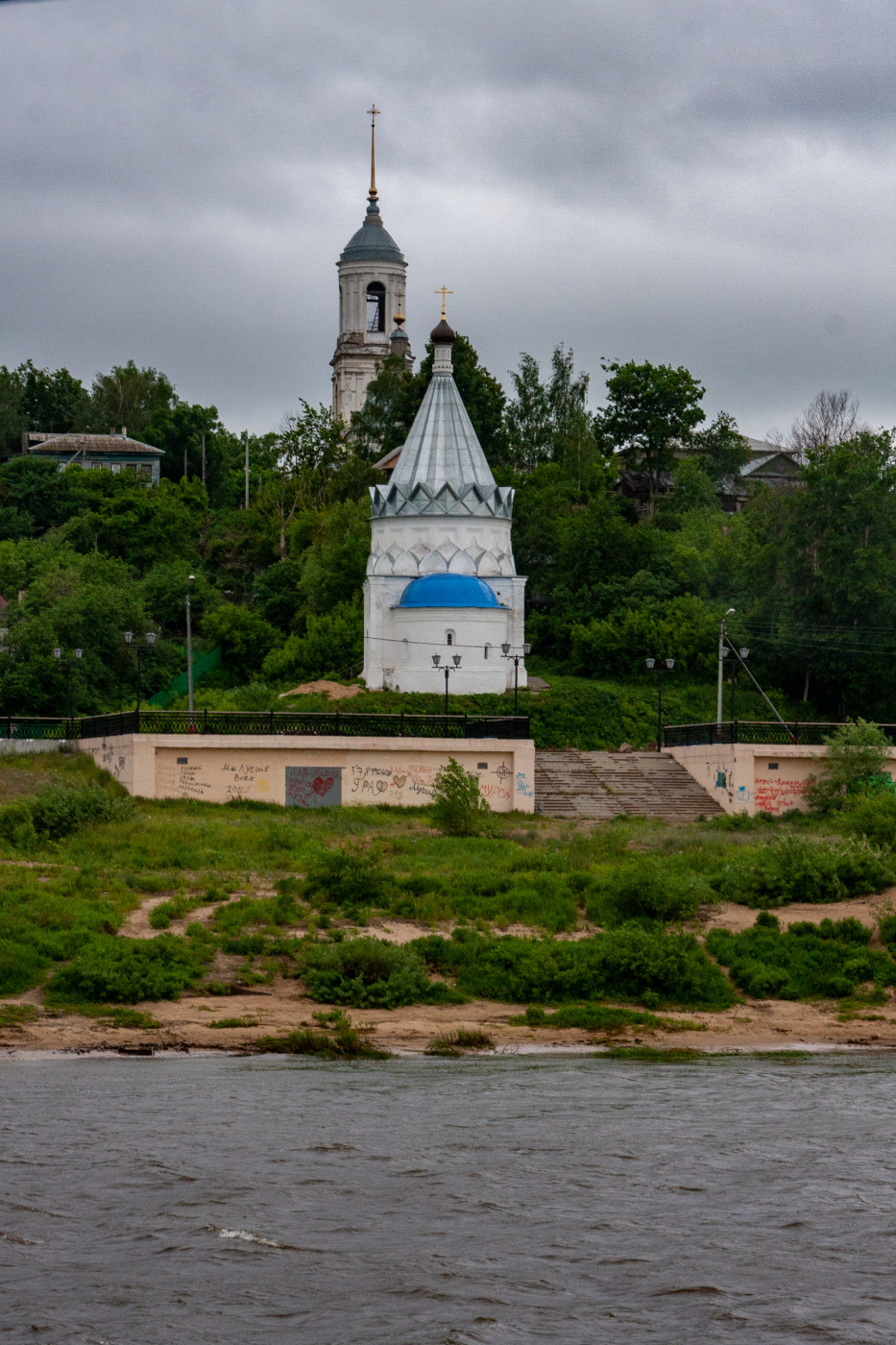 Муром, Набережная улица, 6; улица Мечникова, 1