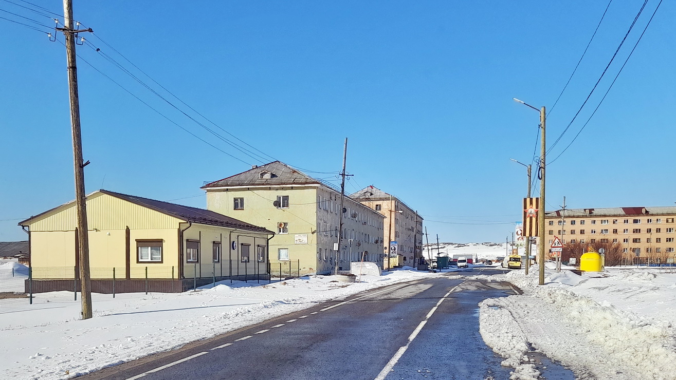 Кольский район, прочие н.п., С. Териберка, Школьная улица, 6; С. Териберка, Школьная улица, 8; С. Териберка, Школьная улица, 10; С. Териберка, Школьная улица, 7