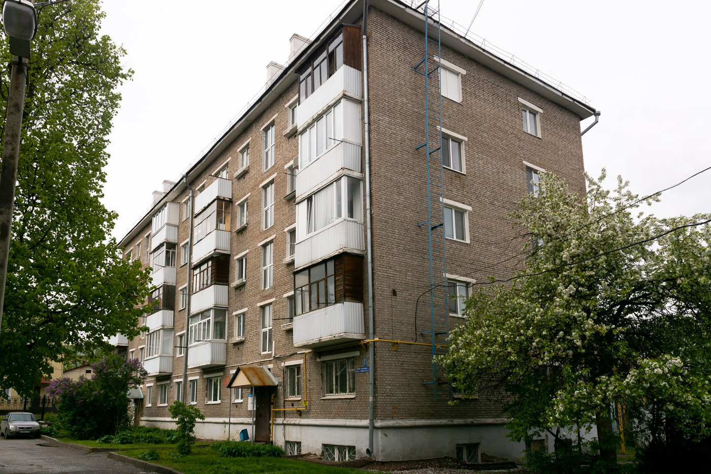 Уфа, Улица Октябрьской Революции, 77/1