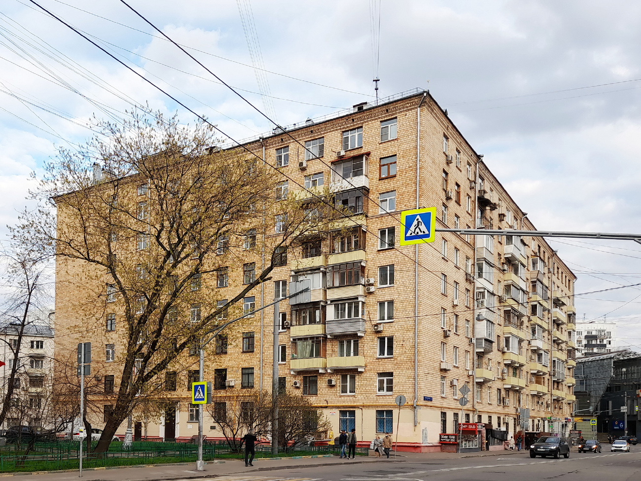 Москва, Спартаковская улица, 17 / Нижняя Красносельская улица, 45
