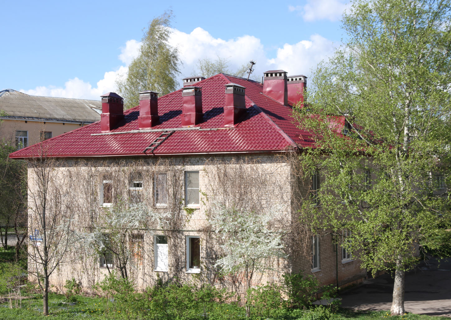Великий Новгород, Улица Черняховского, 18