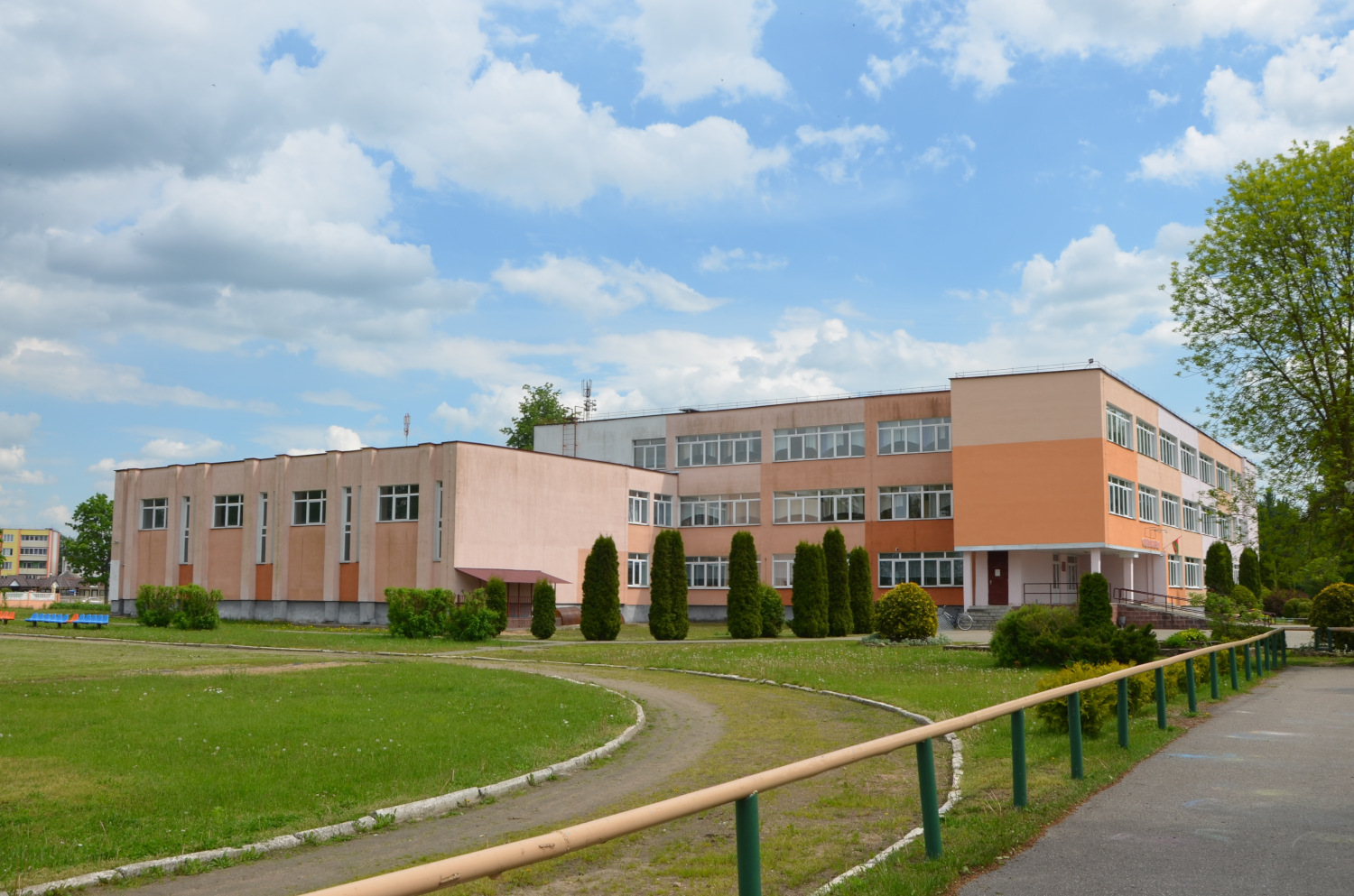 Островец, Ленинская улица, 4