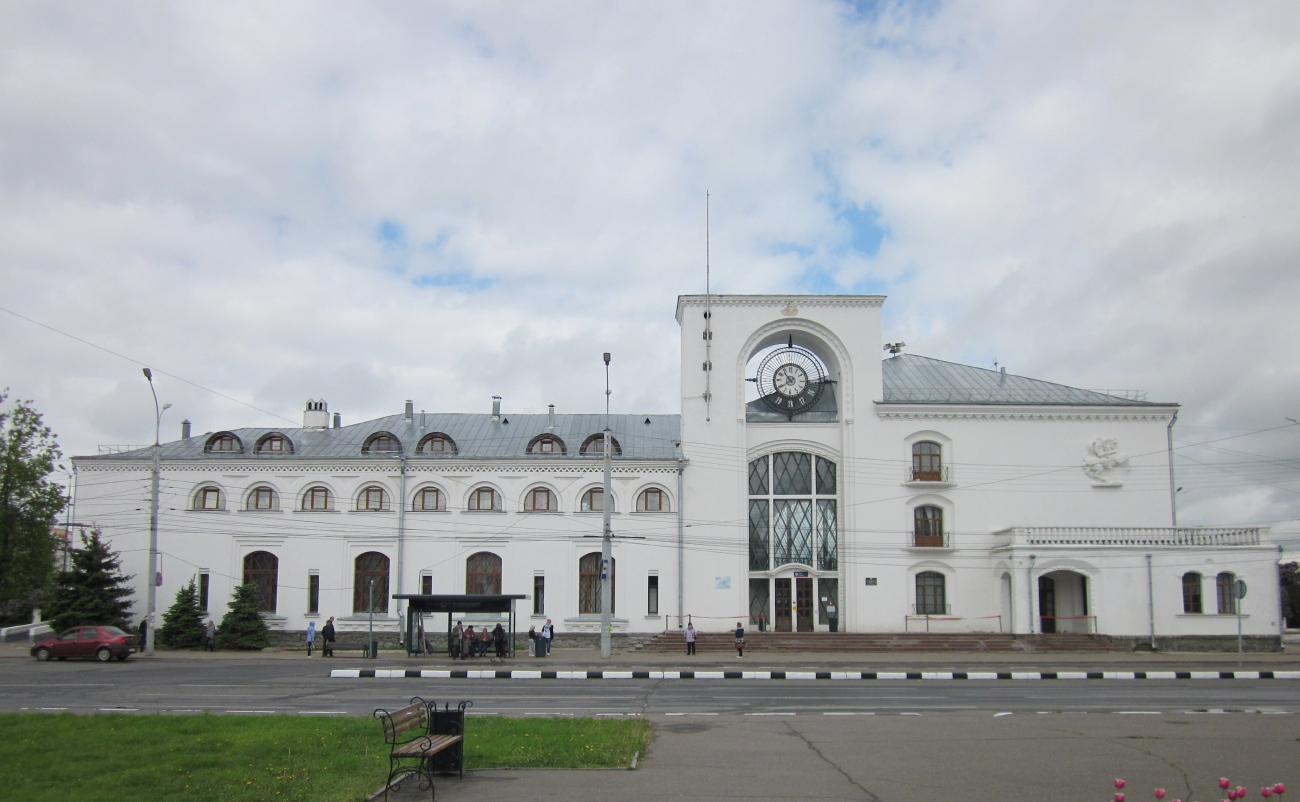 Великий Новгород, Октябрьская улица, 5