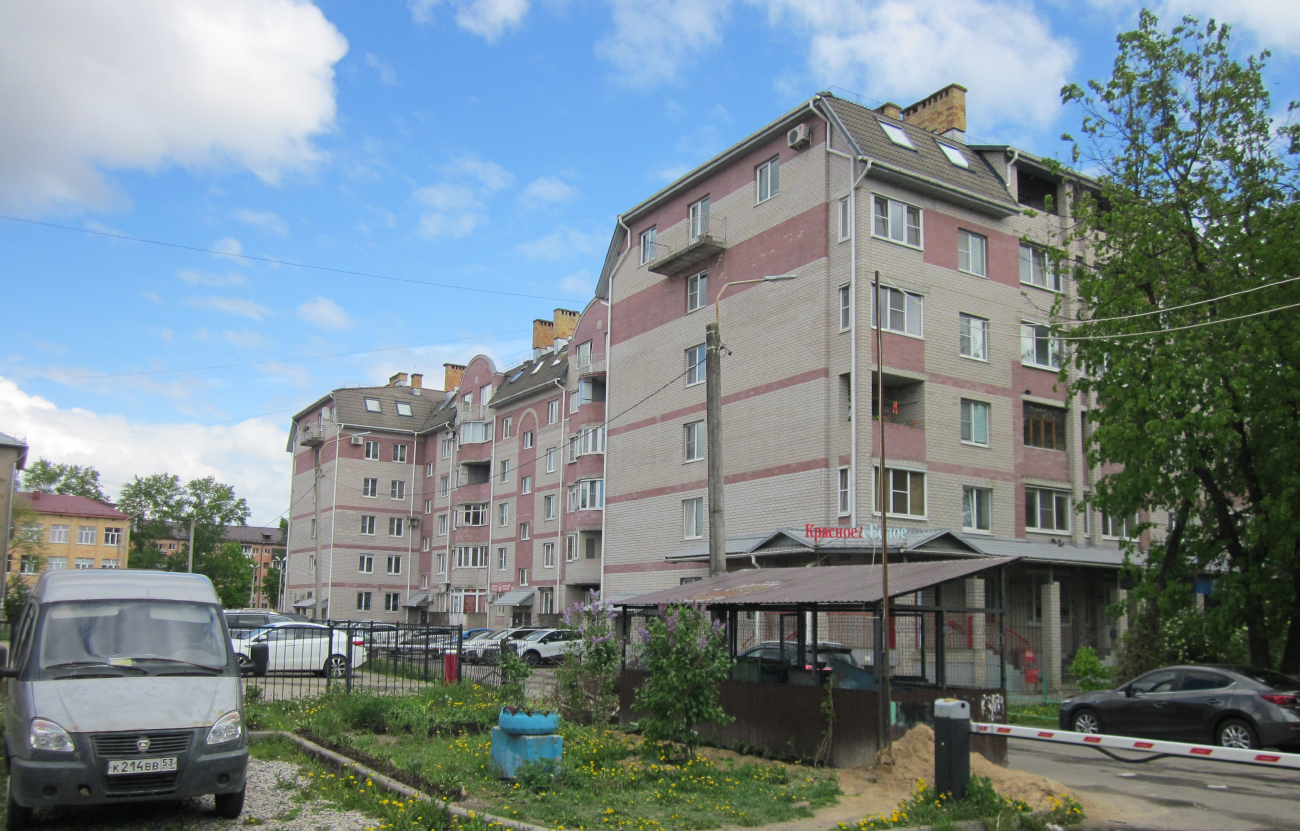 Великий Новгород, Воскресенский бульвар, 10 корп. 1