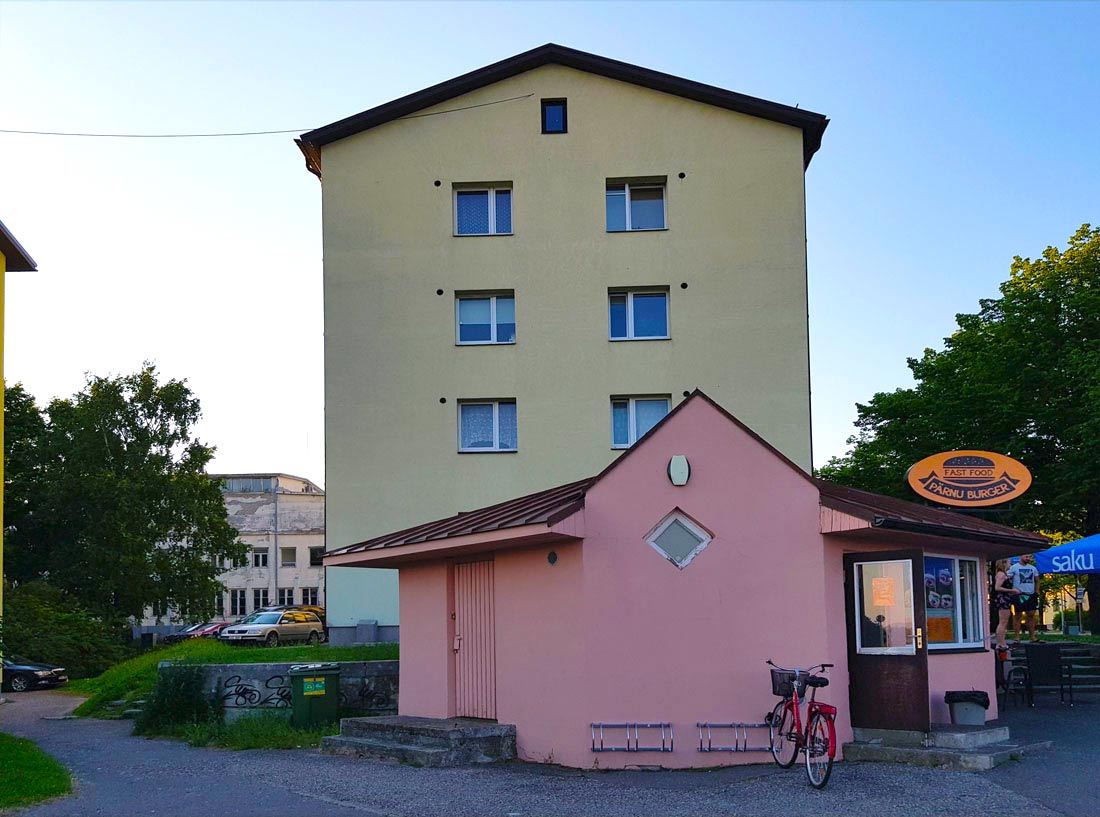 Пярну, Suur-Jõekalda, 10a; Tallinna maantee, 2