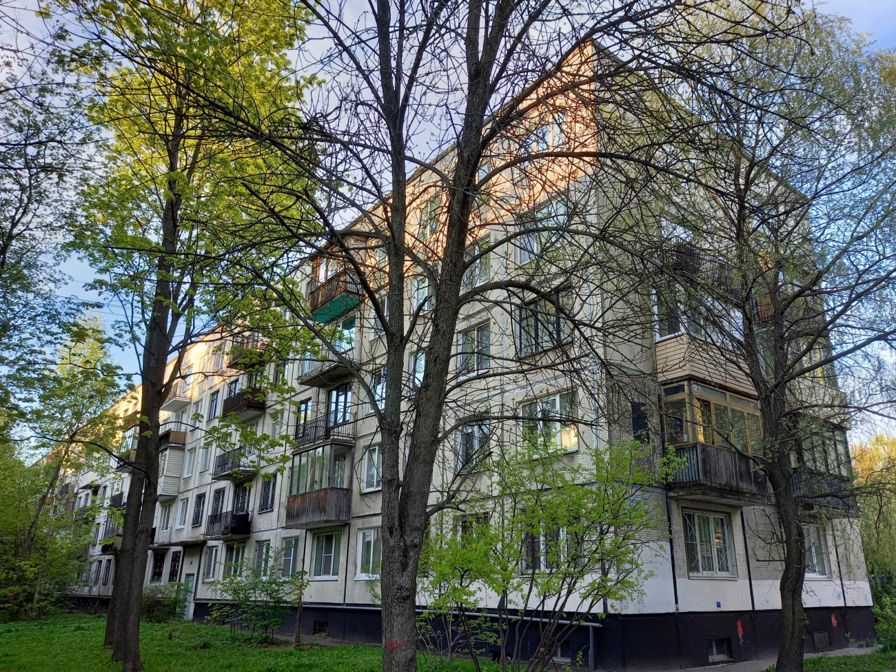 Petersburg, Меншиковский проспект, 15 корп. 2