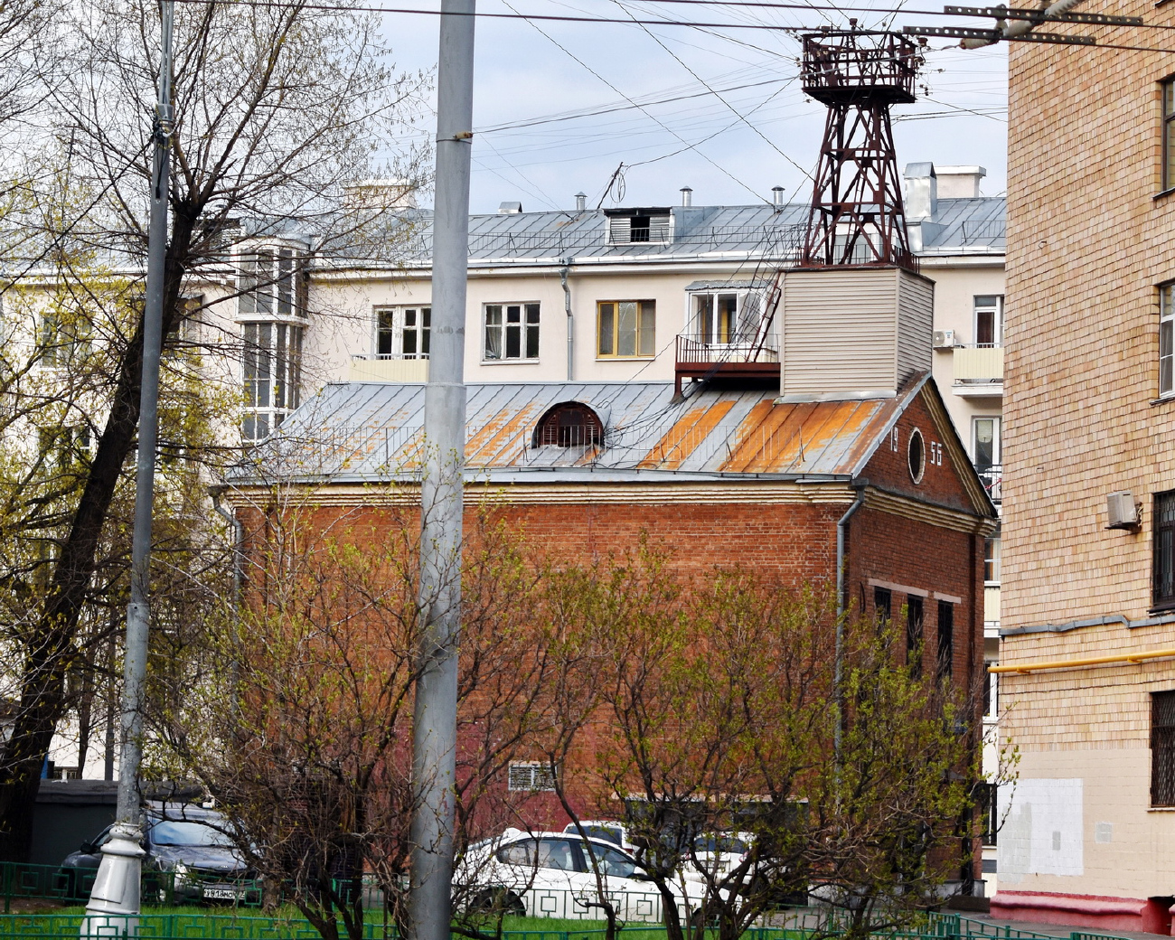 Москва, Спартаковская улица, 19 стр. 4