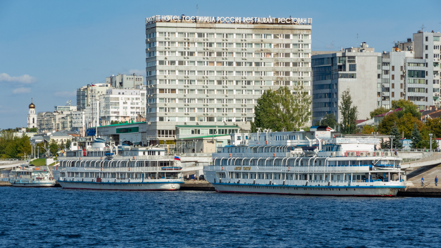 Самара, Улица Максима Горького, 82 (гостиница)