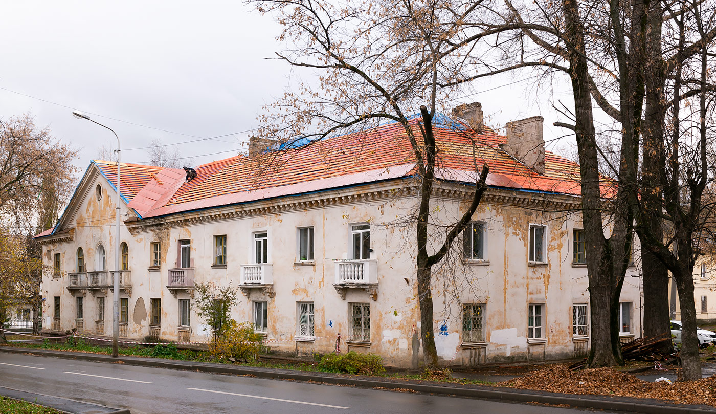 Уфа, Улица Калинина, 39 / Улица Рыбакова, 7