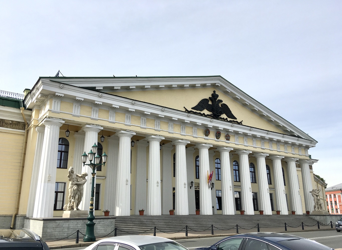 Санкт-Петербург, Набережная Лейтенанта Шмидта, 45 лит. А