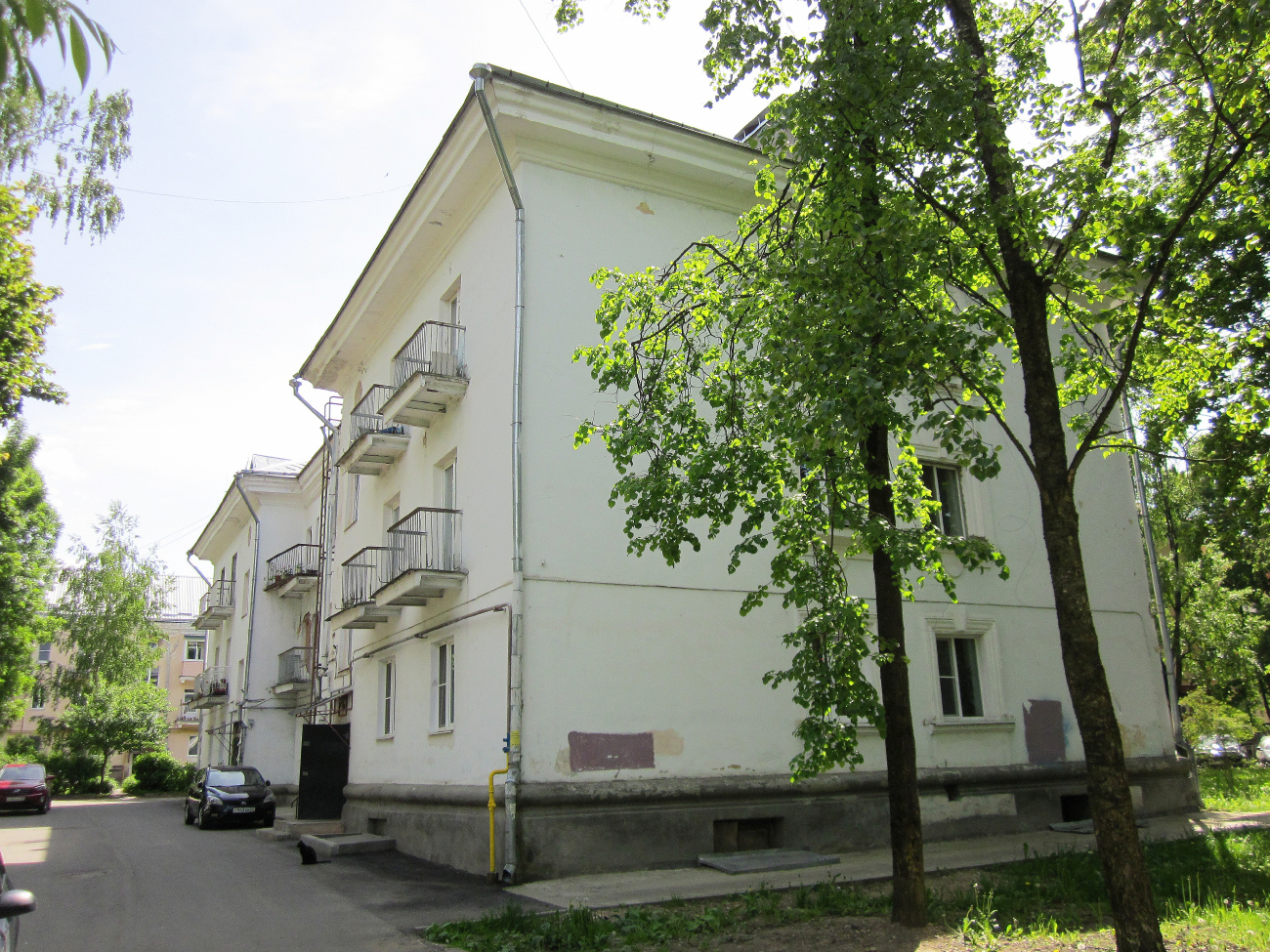 Великий Новгород, Улица Людогоща, 8А