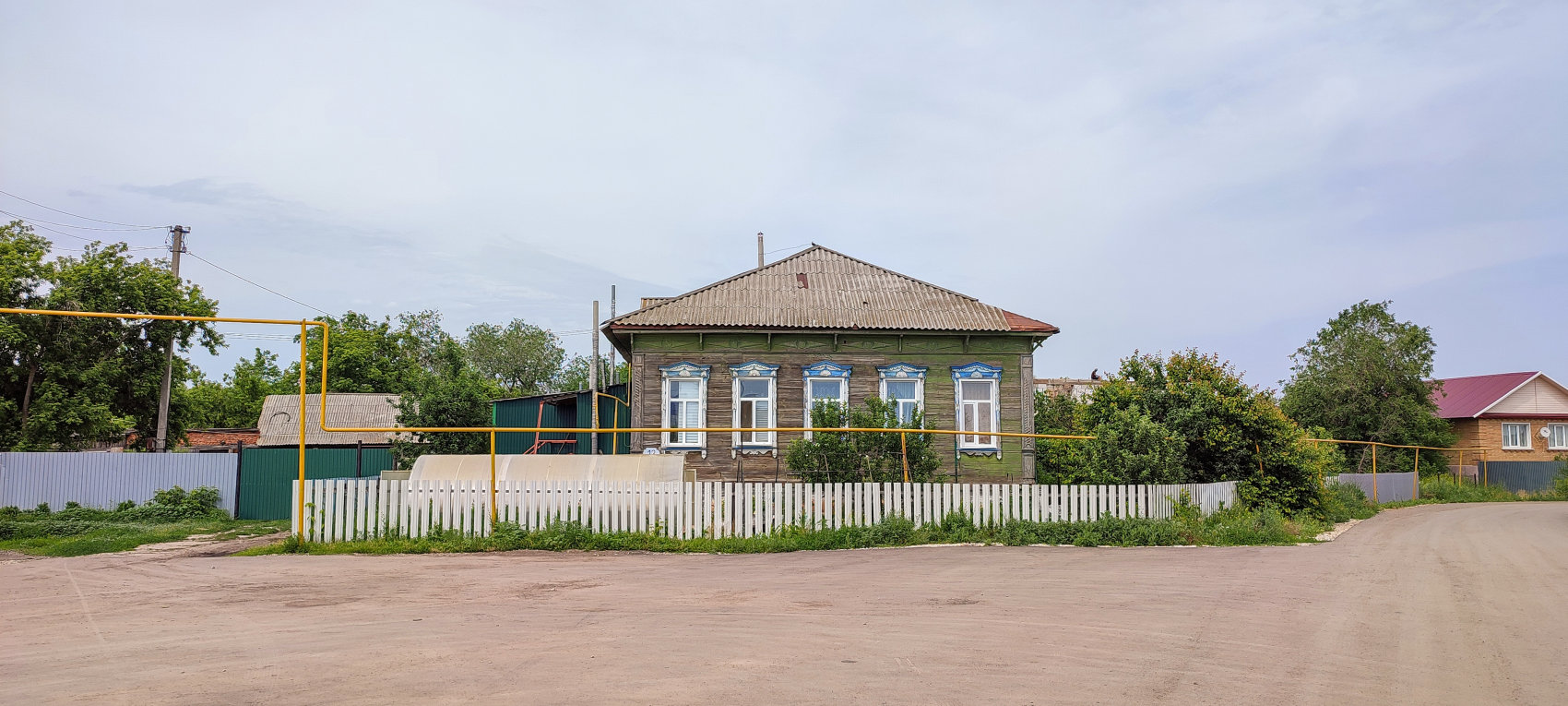 Большая Глушица, Площадь Революции, 12
