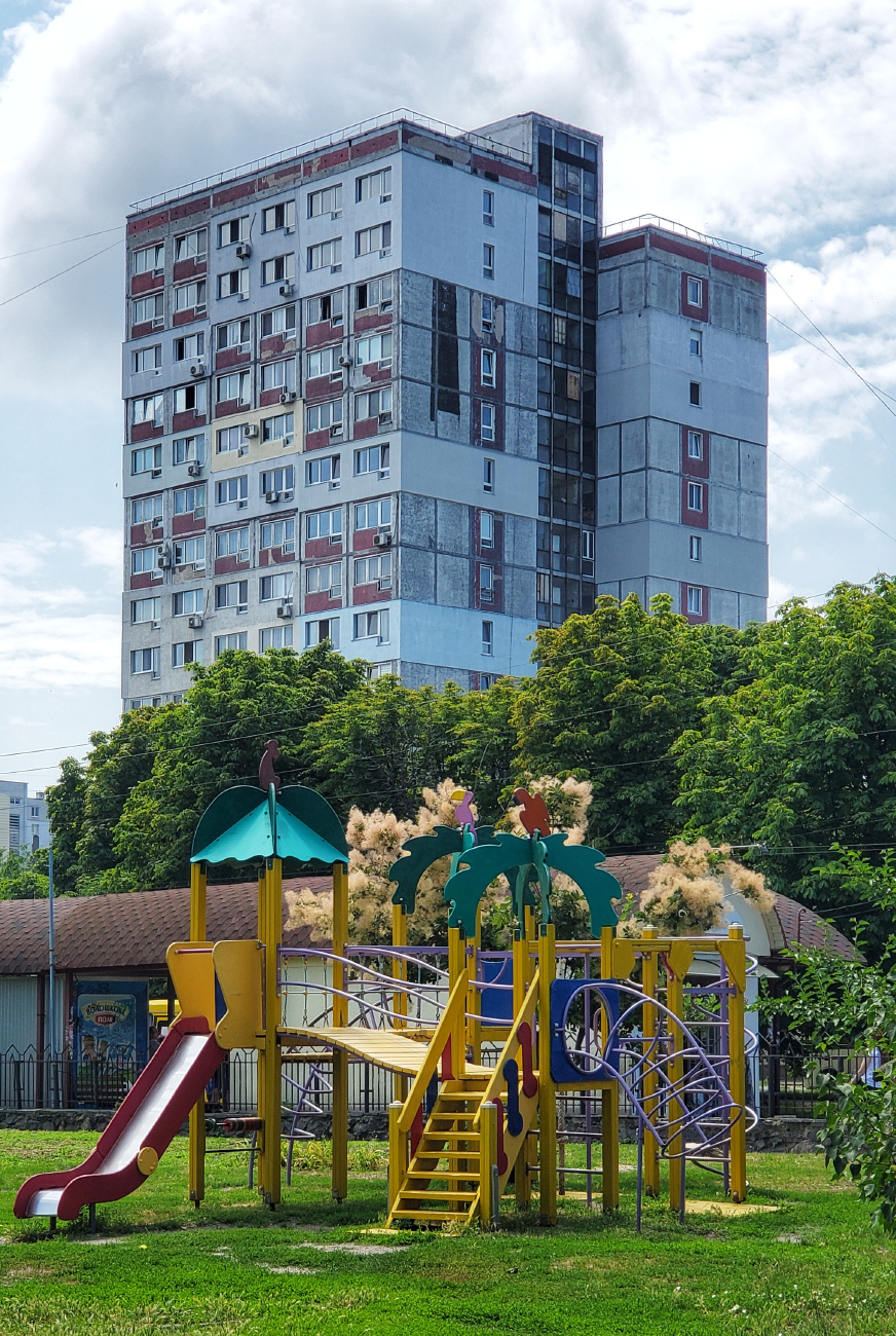 Cherkasy, Бульвар Шевченко, 200