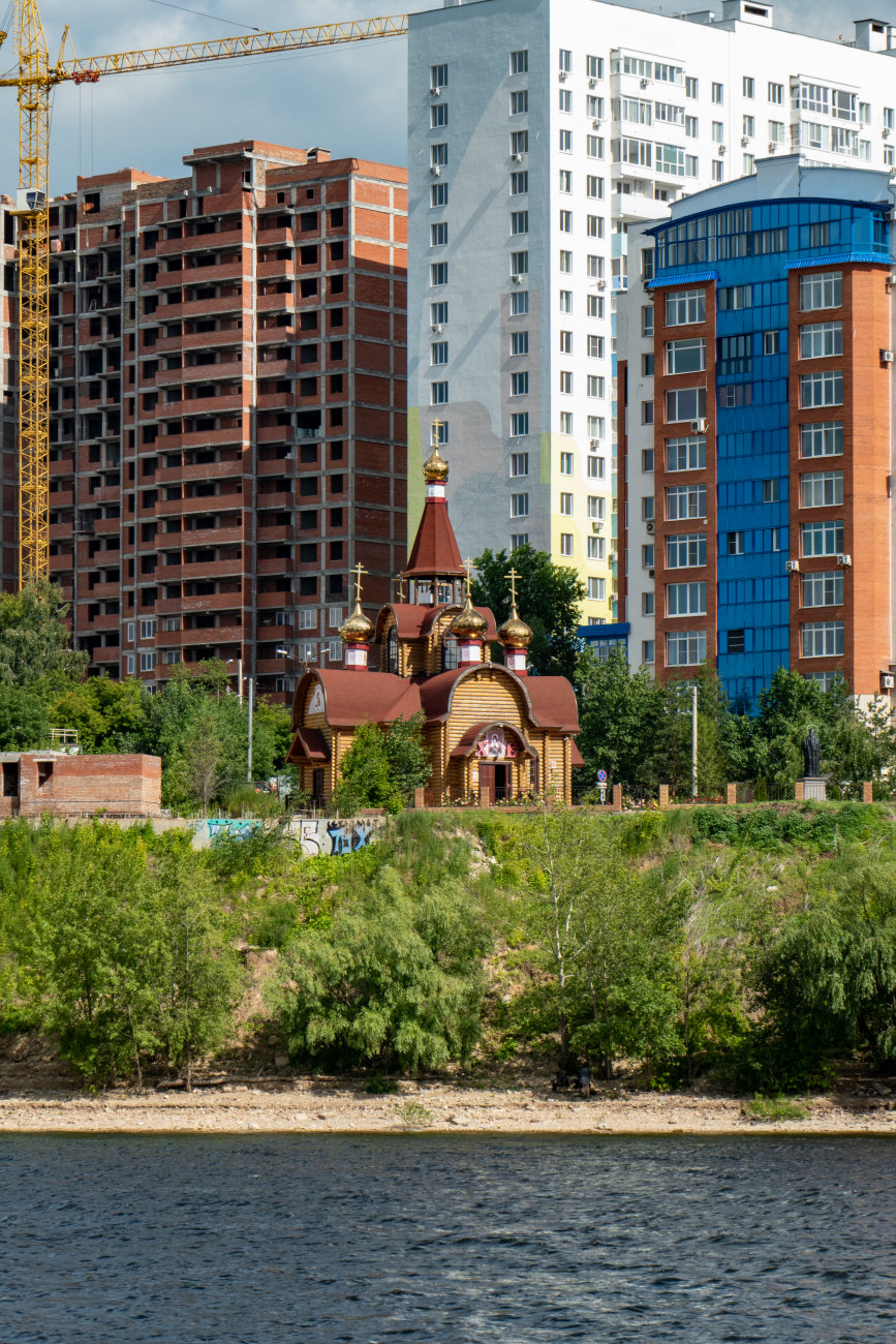 Самара, Улица Лейтенанта Шмидта, 1А; Улица Лейтенанта Шмидта, 10; Улица Лейтенанта Шмидта, 1 стр. 4