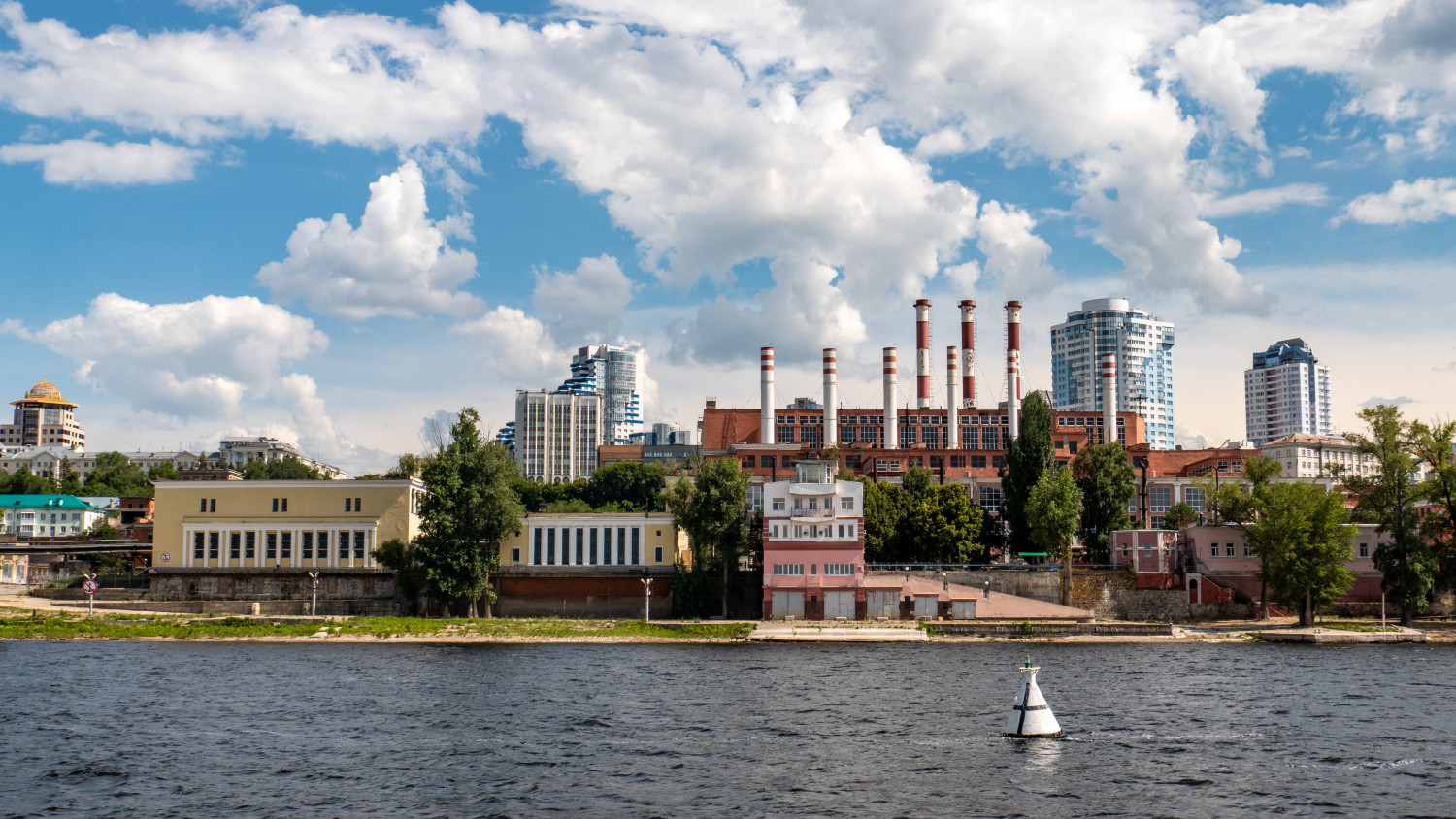 Самара, Волжский проспект, 8 корп. 3. Самара — Панорамы