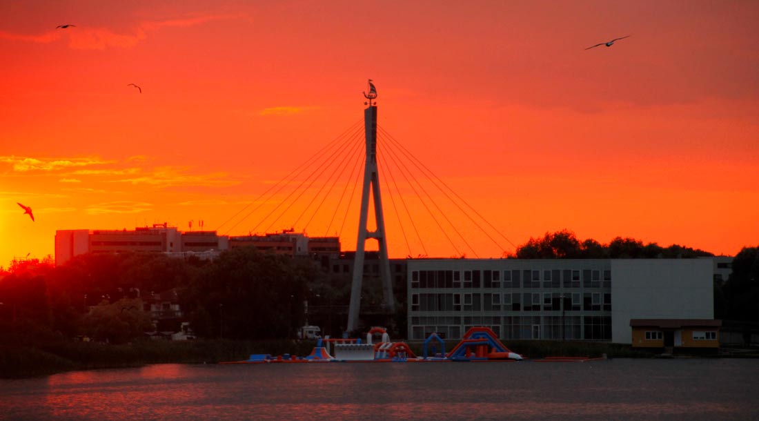 Tartu, Pikk, 63; Turu sild