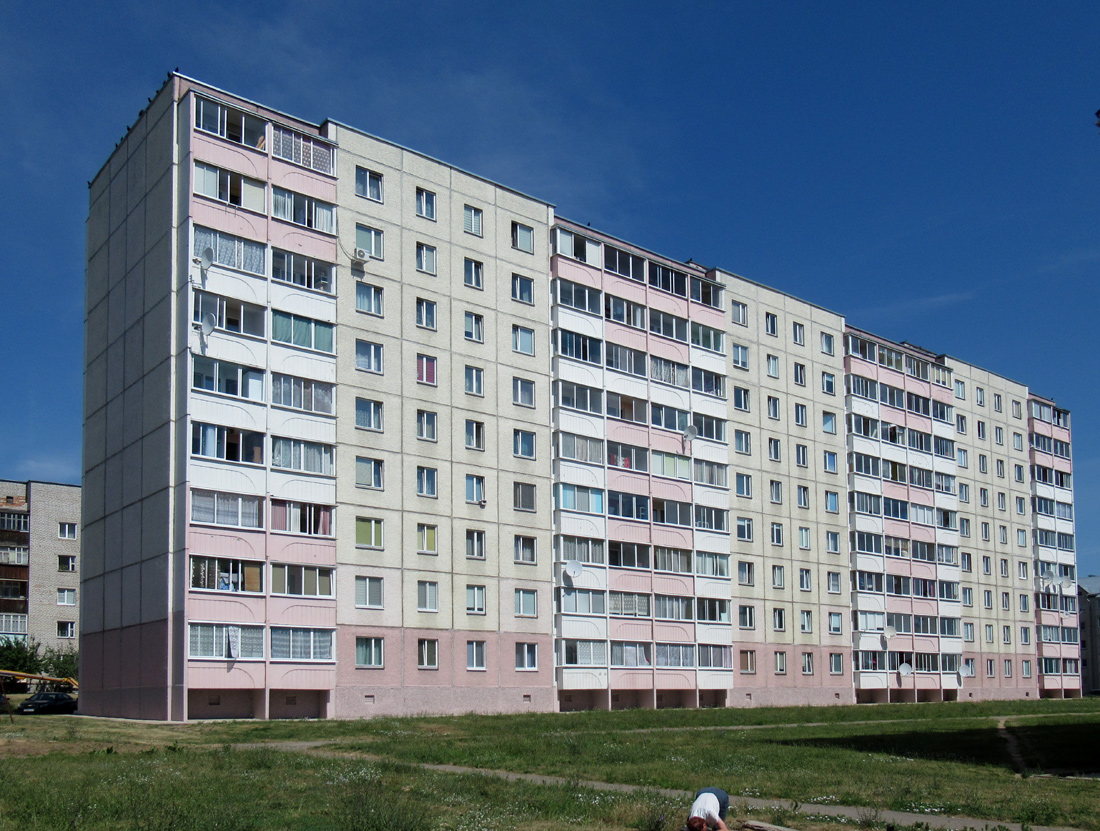 Столбцы, Центральная улица, 3