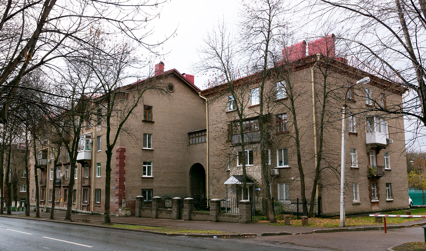 Ufa, Улица Калинина, 18