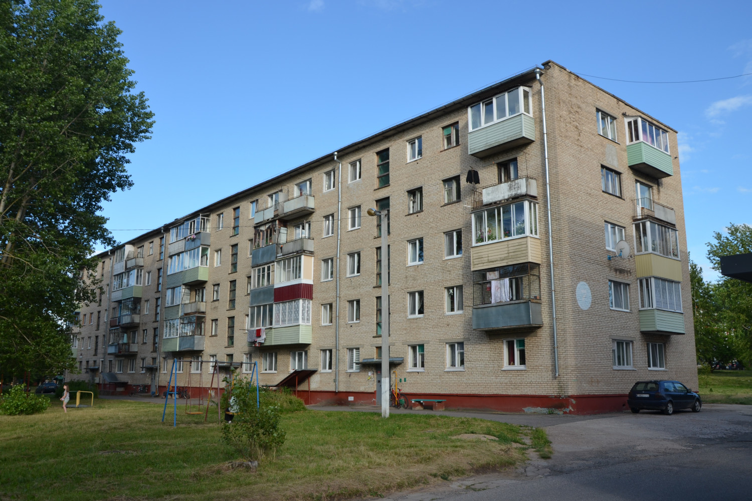 Новолукомль, Набережная улица, 7