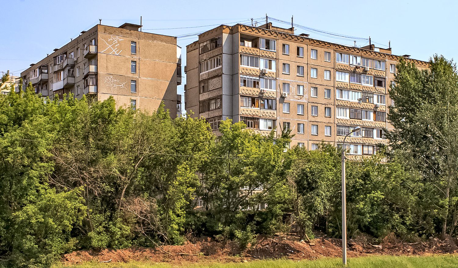 Ufa, Улица Джалиля Киекбаева, 9; Заводская улица, 2