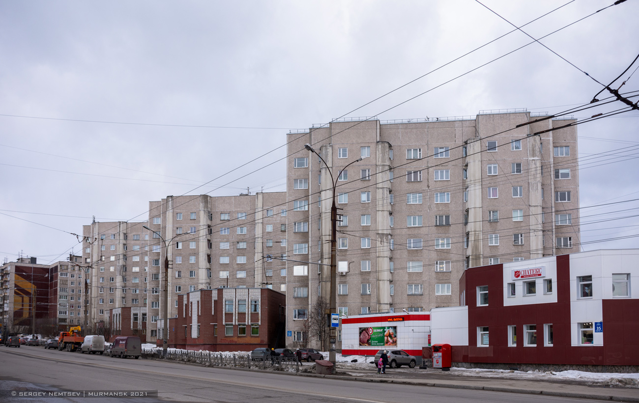 Мурманск, Улица Героев Рыбачьего, 35 корп. 1; Улица Героев Рыбачьего, 35 корп. 2; Улица Героев Рыбачьего, 35 корп. 3