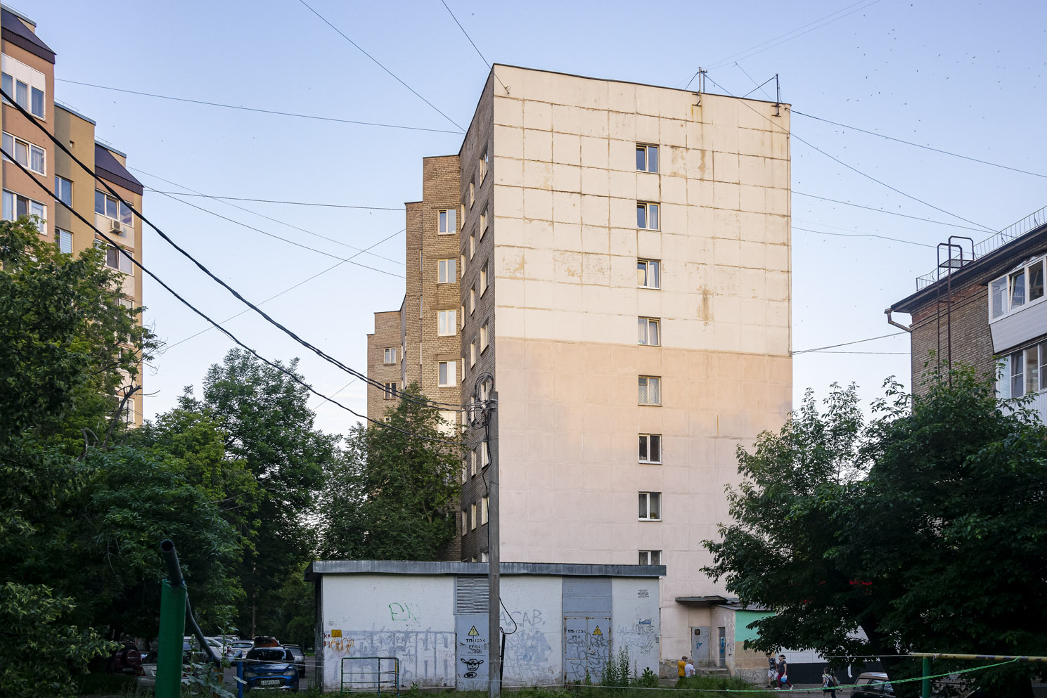 Уфа, Улица 40 лет Октября, 7*; Улица 40 лет Октября, 7