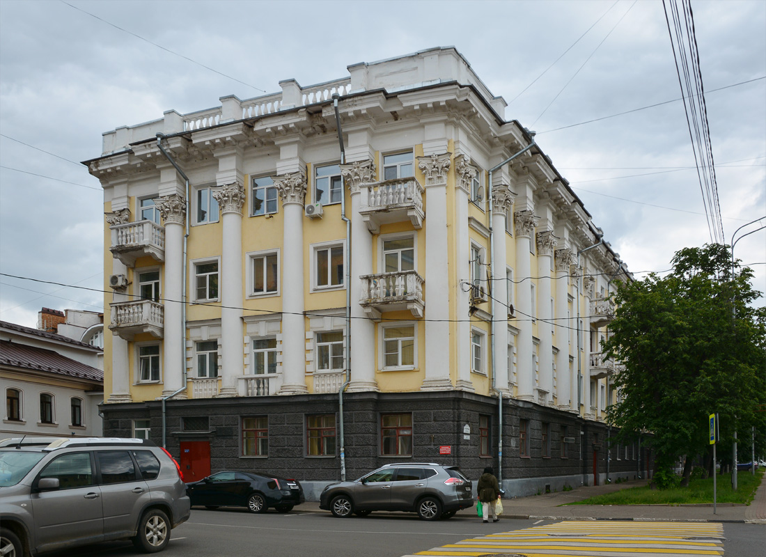 Ярославль, Советская улица, 4 / улица Кедрова, 9