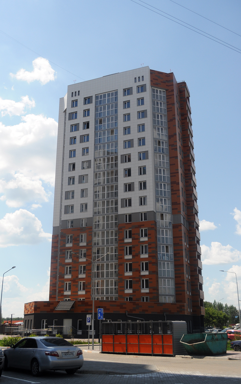Омск, Улица 70 лет Октября, 3