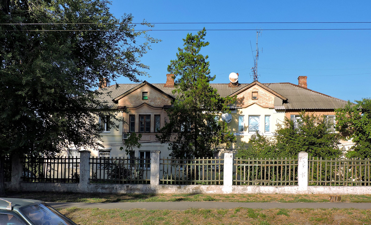 Днепр, Мануйловский проспект, 45
