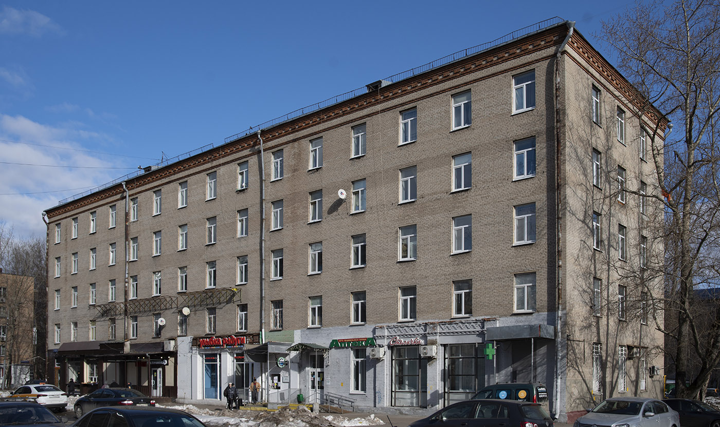 Moskau, Улица Вучетича, 18 корп. 1