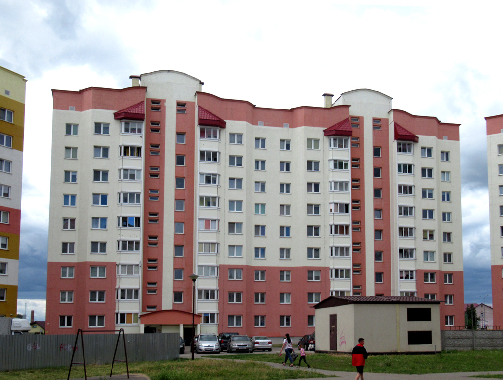 Барановичи, Улица Александра Волошина, 1