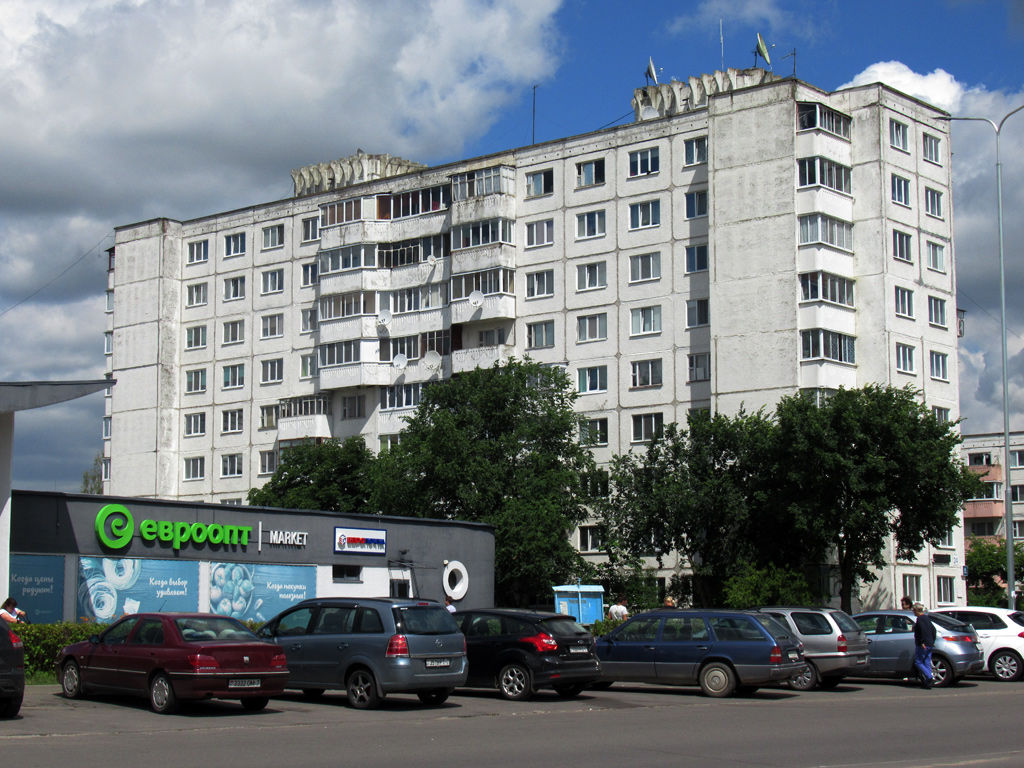 Дружный, Улица Чепика, 24