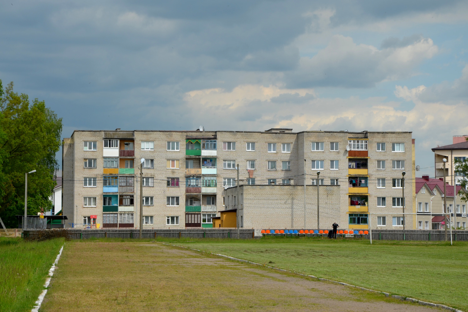 Островец, Школьная улица, 7