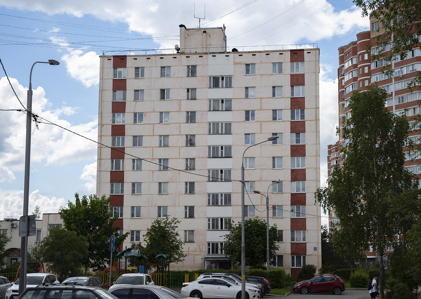 Киевский, 24