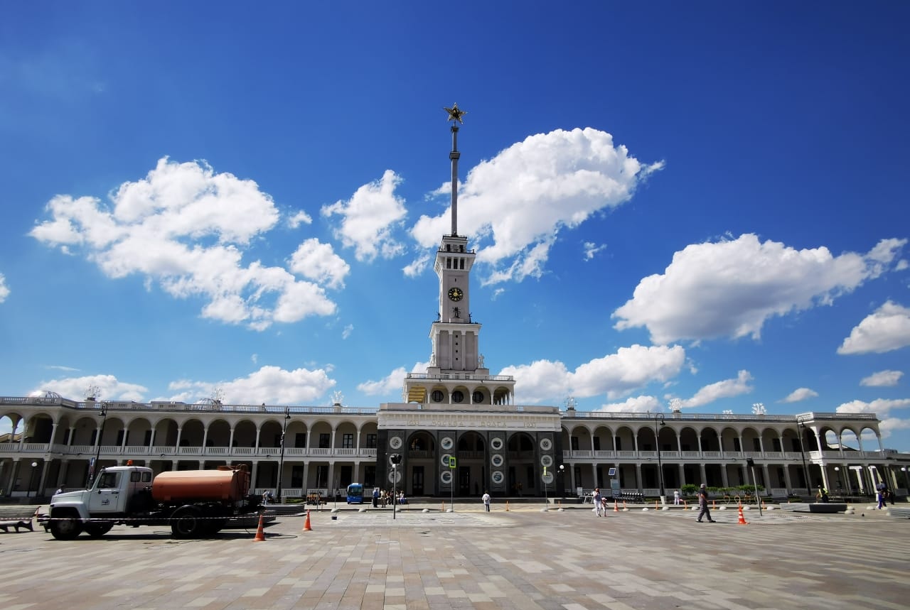Москва, Ленинградское шоссе, 51