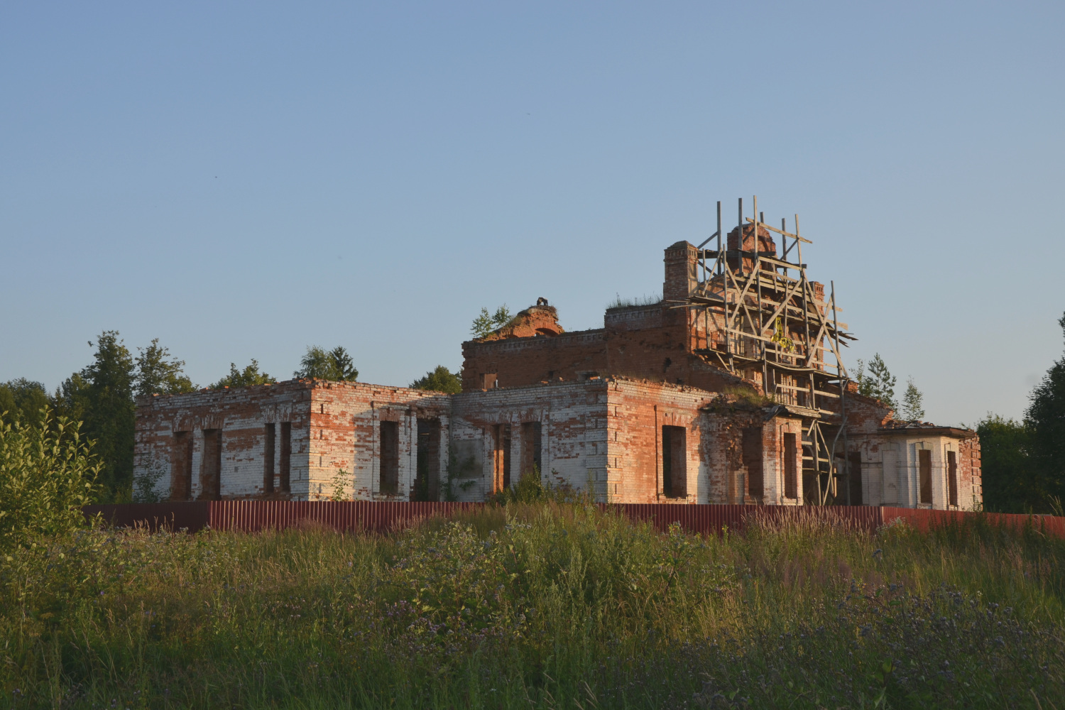 Островец, Улица Каменка, 4