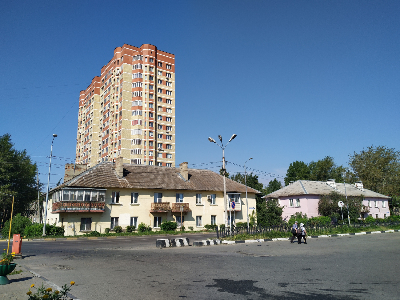 Воскресенск, Советская улица, 18А; Железнодорожная улица, 16; Железнодорожная улица, 18