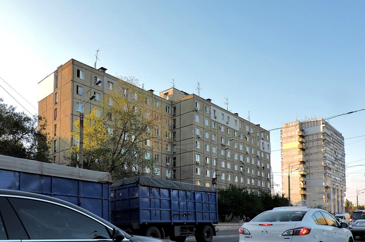 Днепр, Слобожанский проспект, 129; Слобожанский проспект, 143