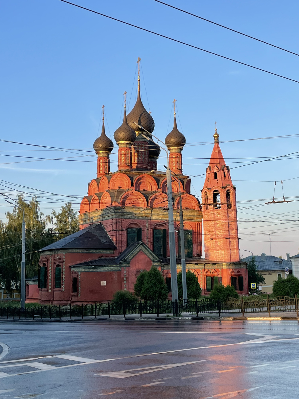 Yaroslavl, Богоявленская площадь, 12