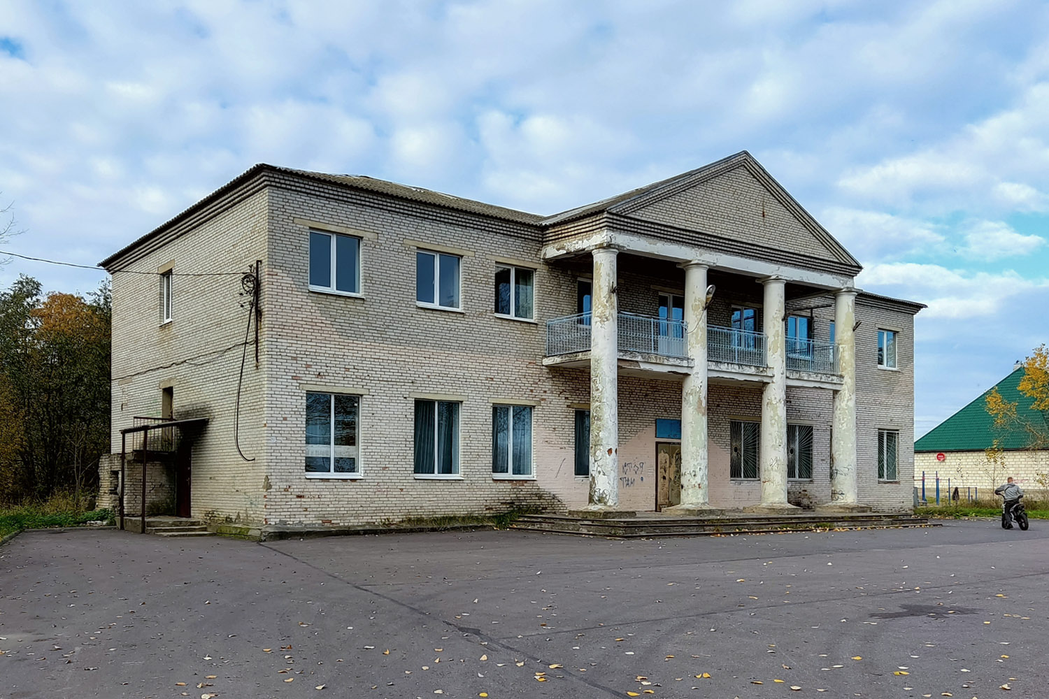 Гатчинский округ, прочие н. п., Жабино, Поселковая улица, 25