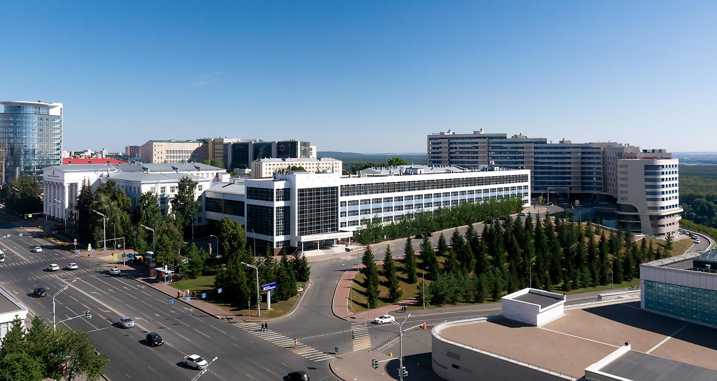 Уфа, Улица Заки Валиди, 32А корп. 2; Улица Заки Валиди, 32; Улица Аксакова, 4