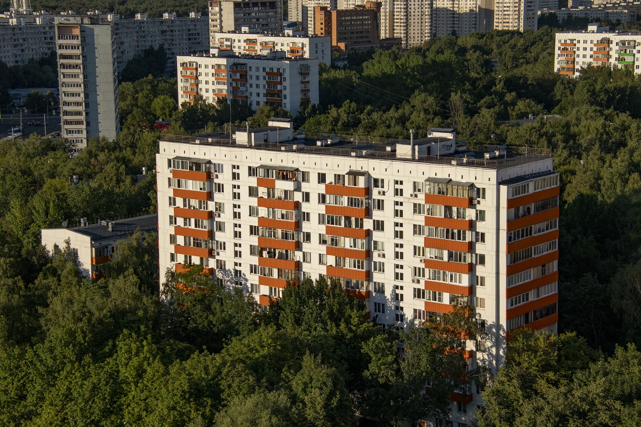 Москва, Улица Героев Панфиловцев, 51