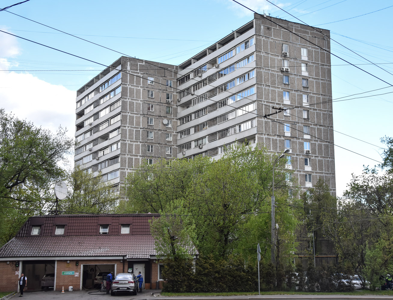 Москва, Большая Переяславская улица, 6 стр. 1; Пантелеевская улица, 2