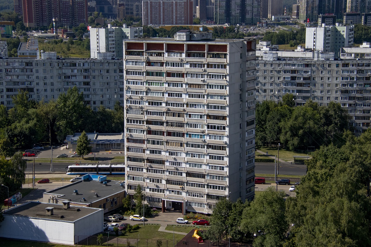 Москва, Улица Героев Панфиловцев, 35