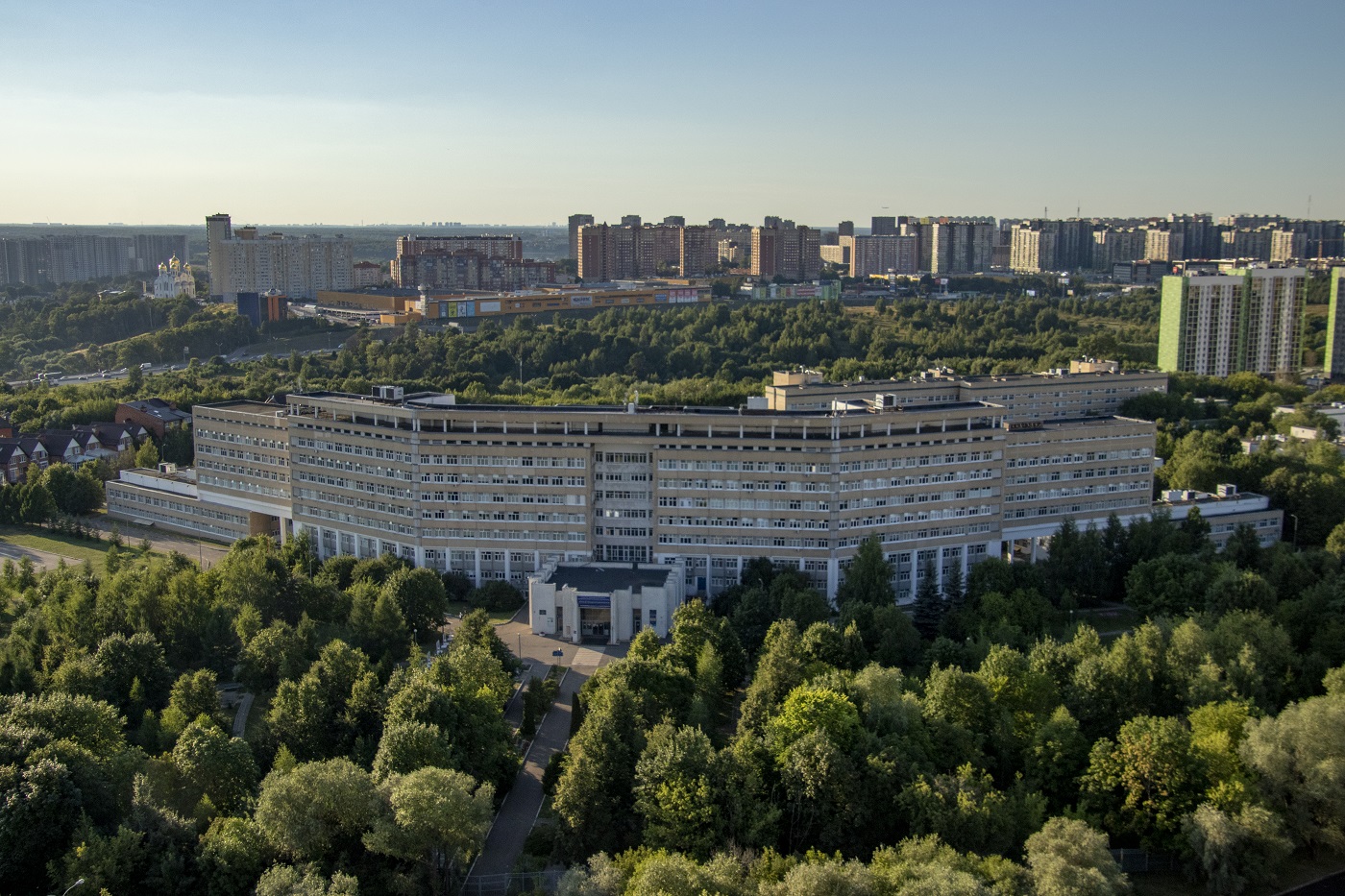 Moscow, Улица Героев Панфиловцев, 28
