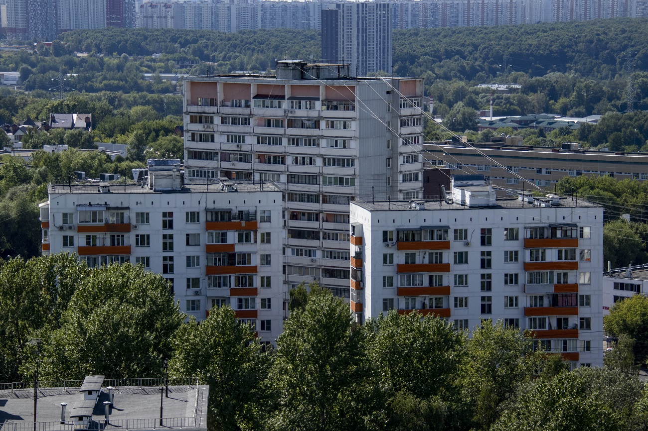 Москва, Улица Героев Панфиловцев, 41 корп. 2; Улица Героев Панфиловцев, 41 корп. 1; Улица Героев Панфиловцев, 43