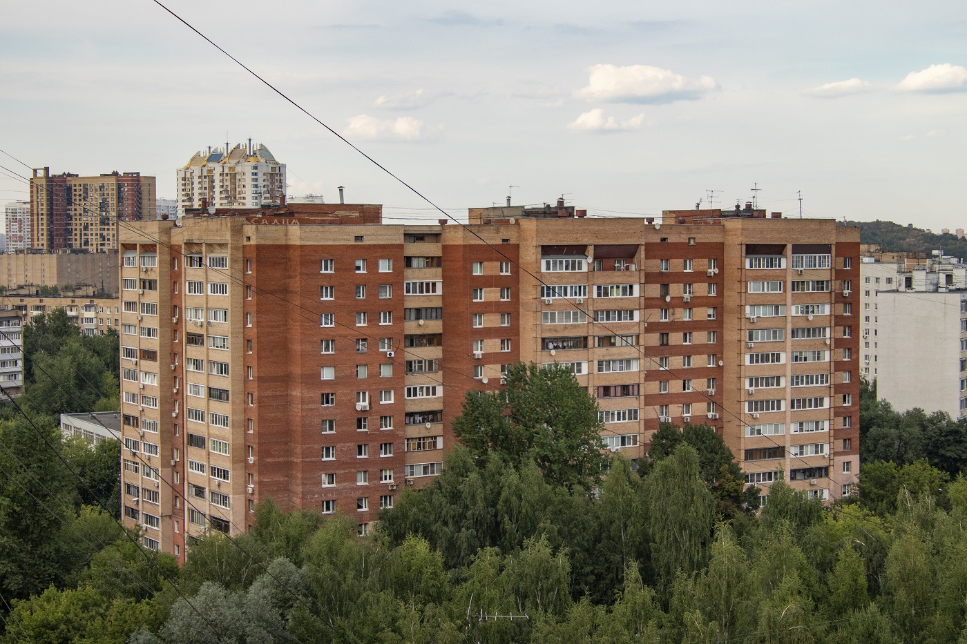 Химки, Зелёная улица, 21