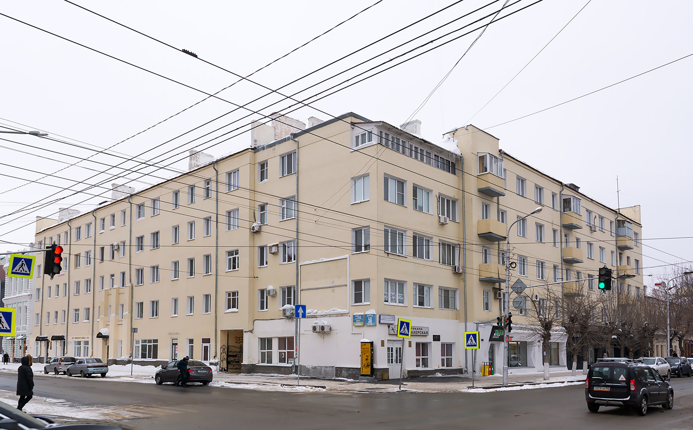 Ufa, Улица Гоголя, 56 / Коммунистическая улица, 33